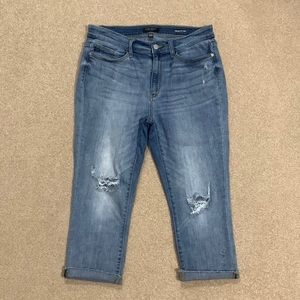 Judy Blue capri jeans